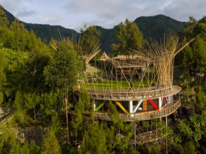 Отель Pagupon Bromo Budget Lodge  Sukapura